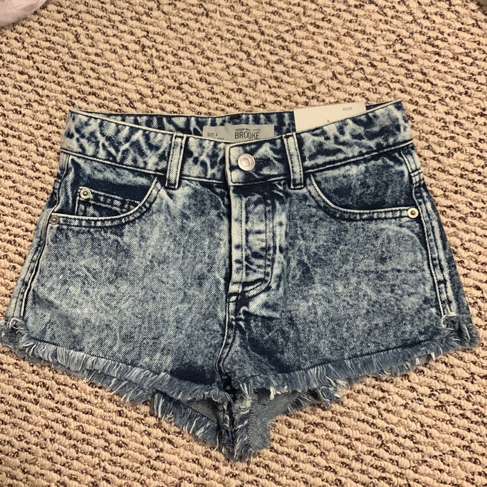 TopShop petite jean shorts size 0 nwt
